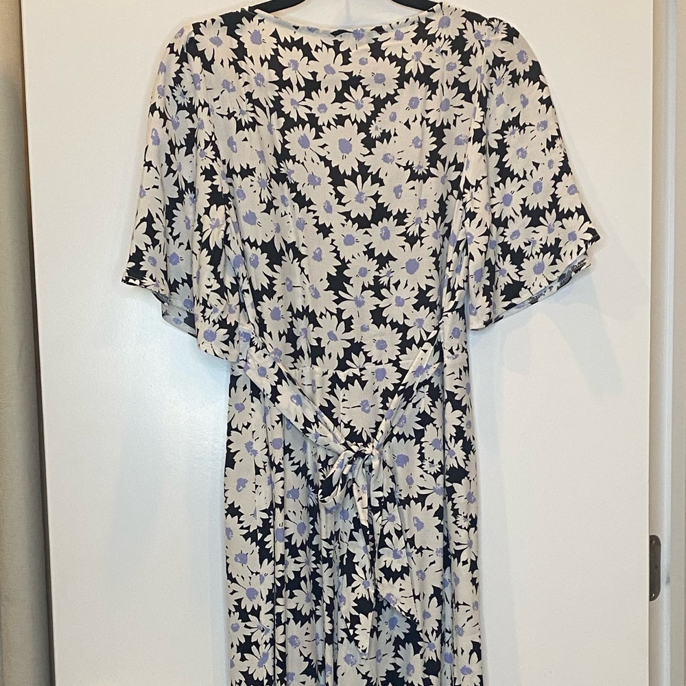 Floral Jumpsuit - Picture 6 of 6